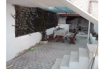 Croatie Privát Slatine, Extérieur